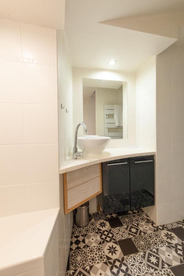 La Parenthese Appartement Familial - Centre-Ville - Calme - Wifi - T2 Vannes Ngoại thất bức ảnh